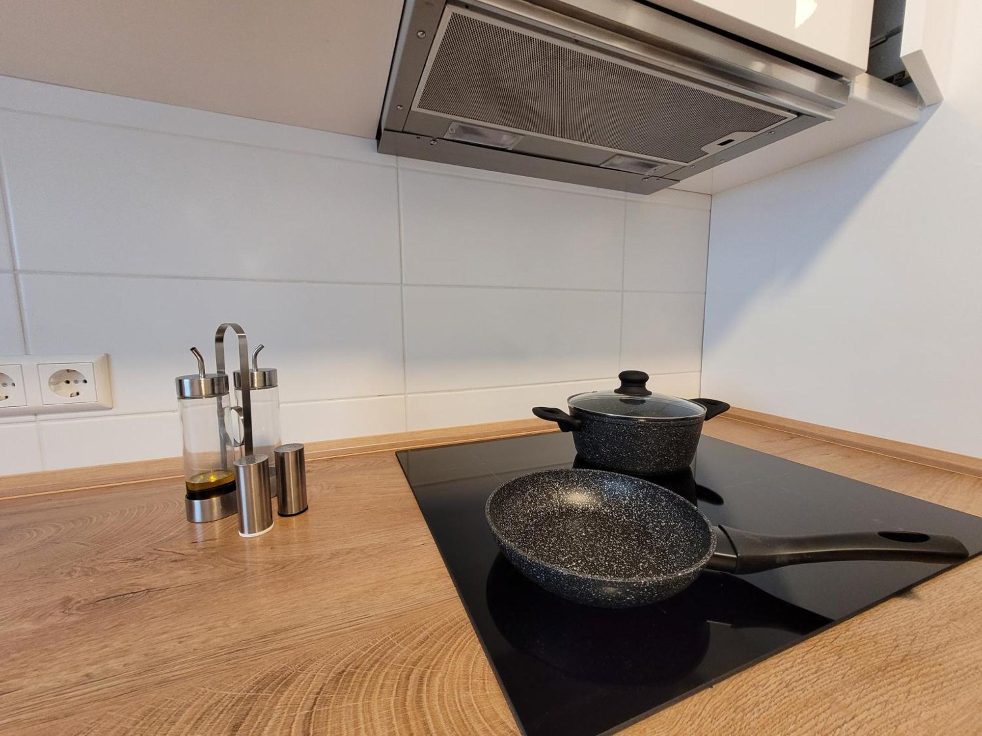 Living Flat, Eine Wohnung Mit Zwei Schlafzimmern Und Balkon Schorndorf  Kültér fotó