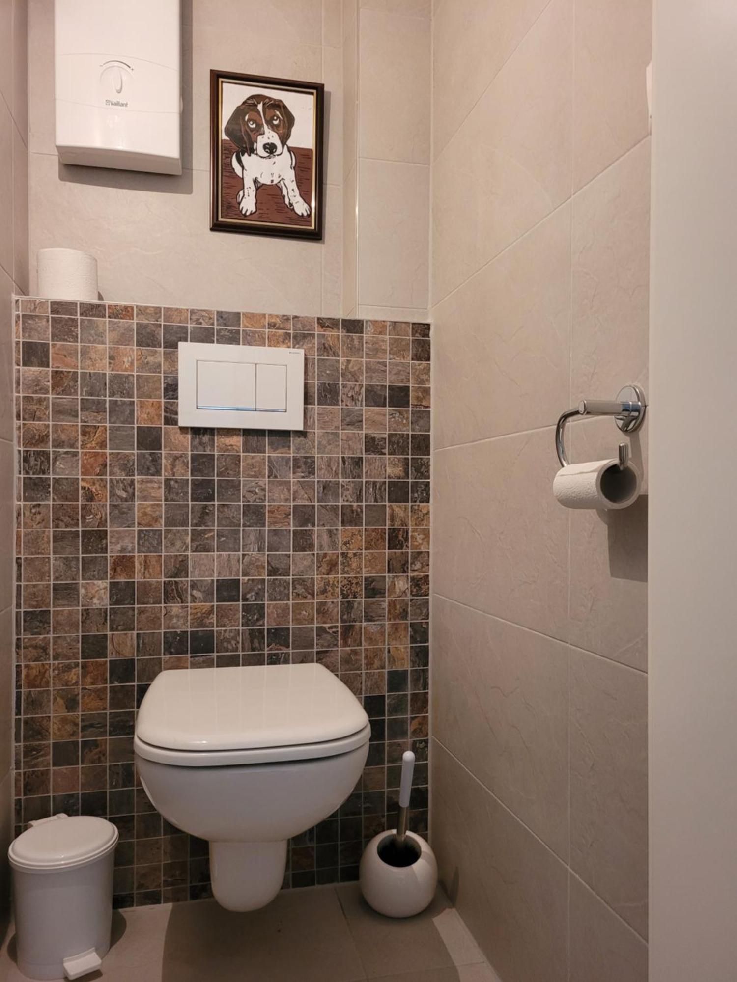 Living Flat, Eine Wohnung Mit Zwei Schlafzimmern Und Balkon Schorndorf  Kültér fotó