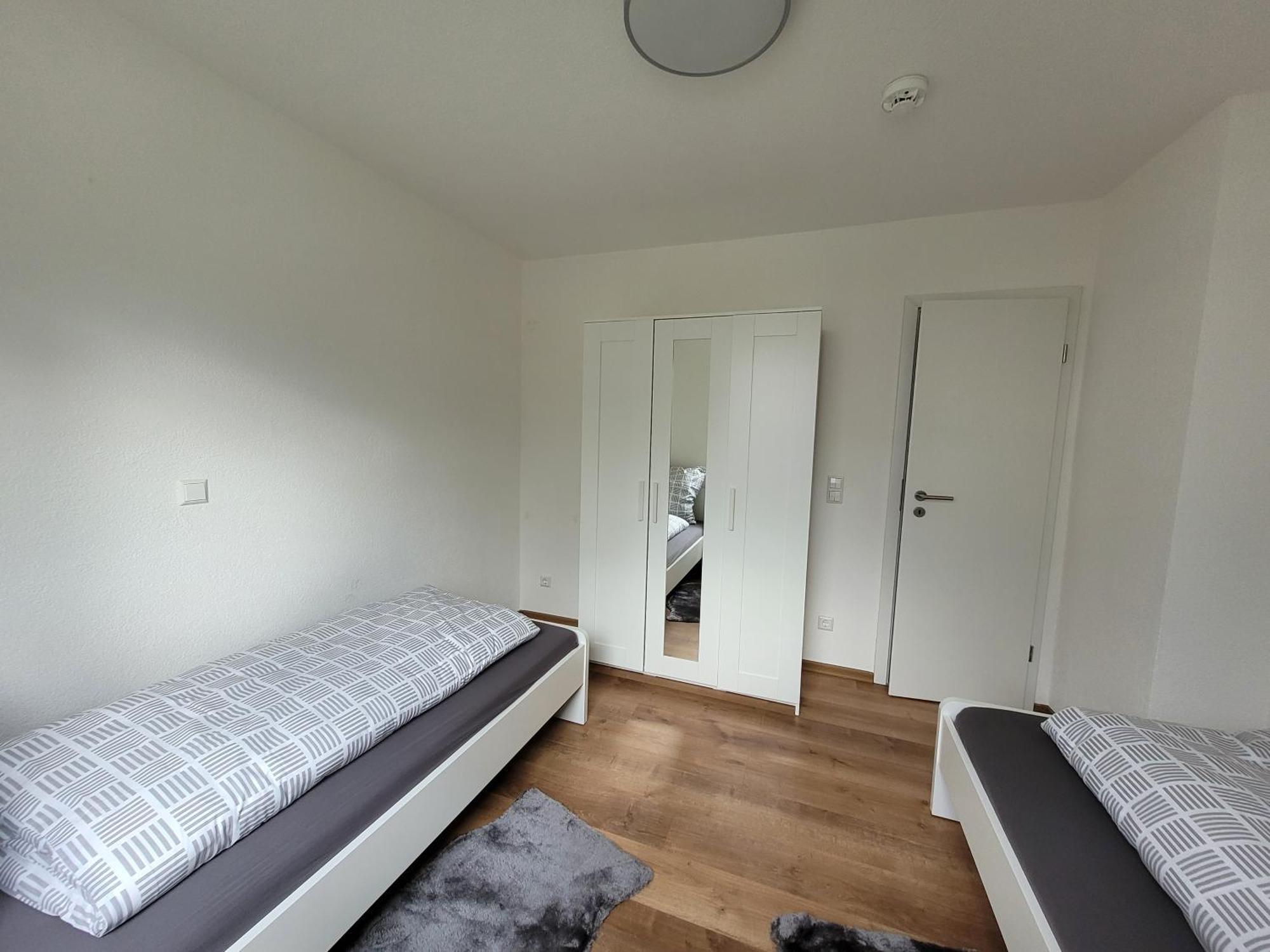 Living Flat, Eine Wohnung Mit Zwei Schlafzimmern Und Balkon Schorndorf  Kültér fotó